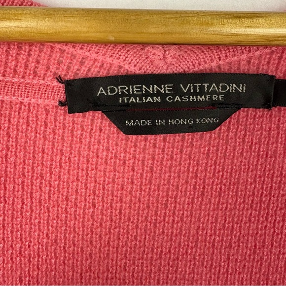 Adrienne Vittadini Pink 100% Cashmere V-Neck Sweater - Picture 2 of 7
